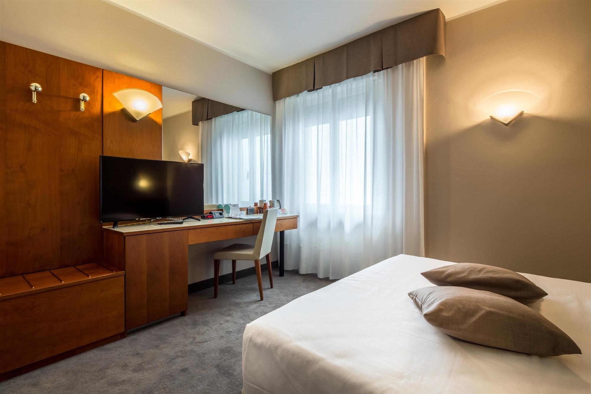 Best Western Hotel Turismo San Martino Buon Albergo Exterior photo