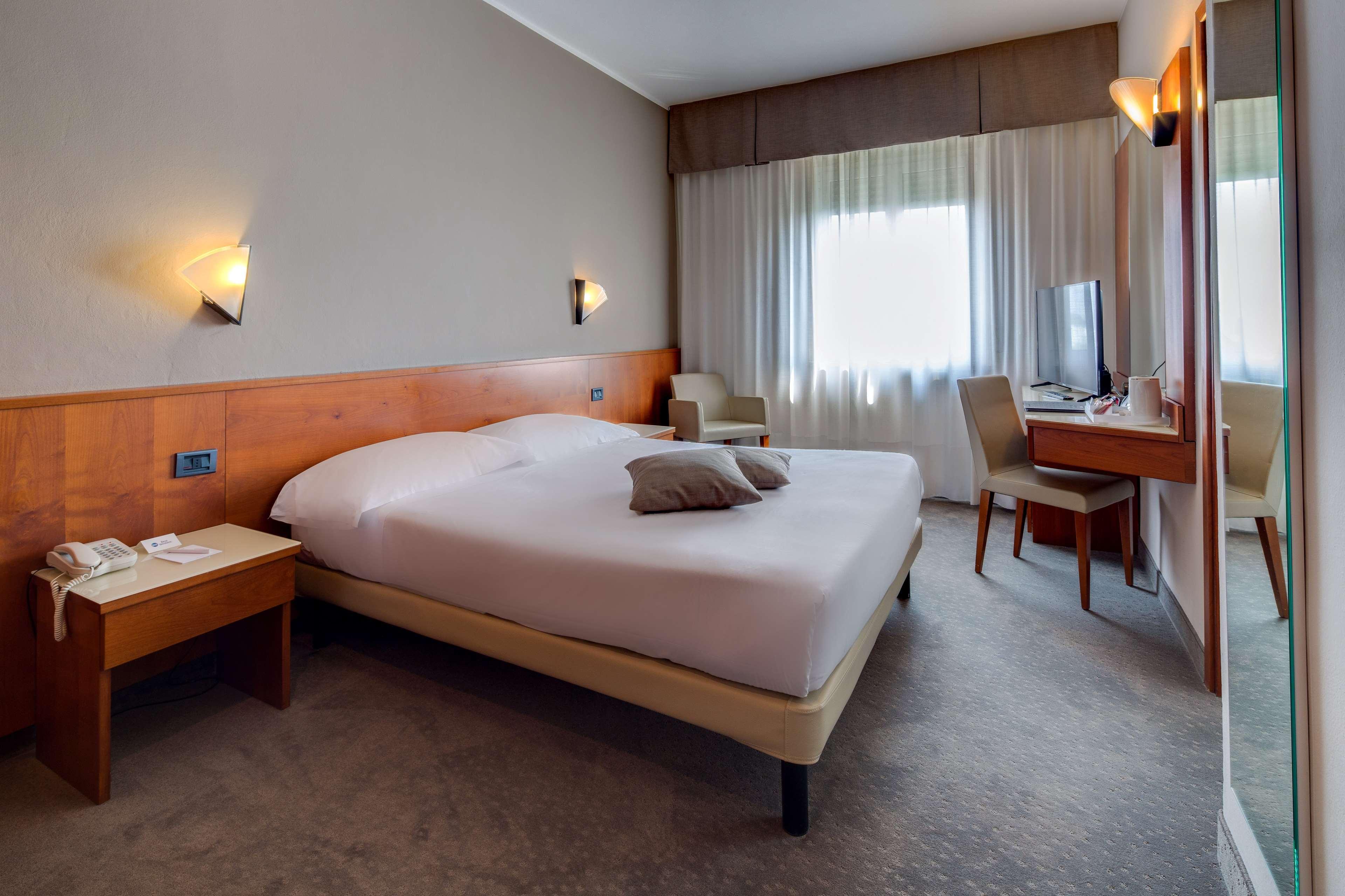 Best Western Hotel Turismo San Martino Buon Albergo Exterior photo