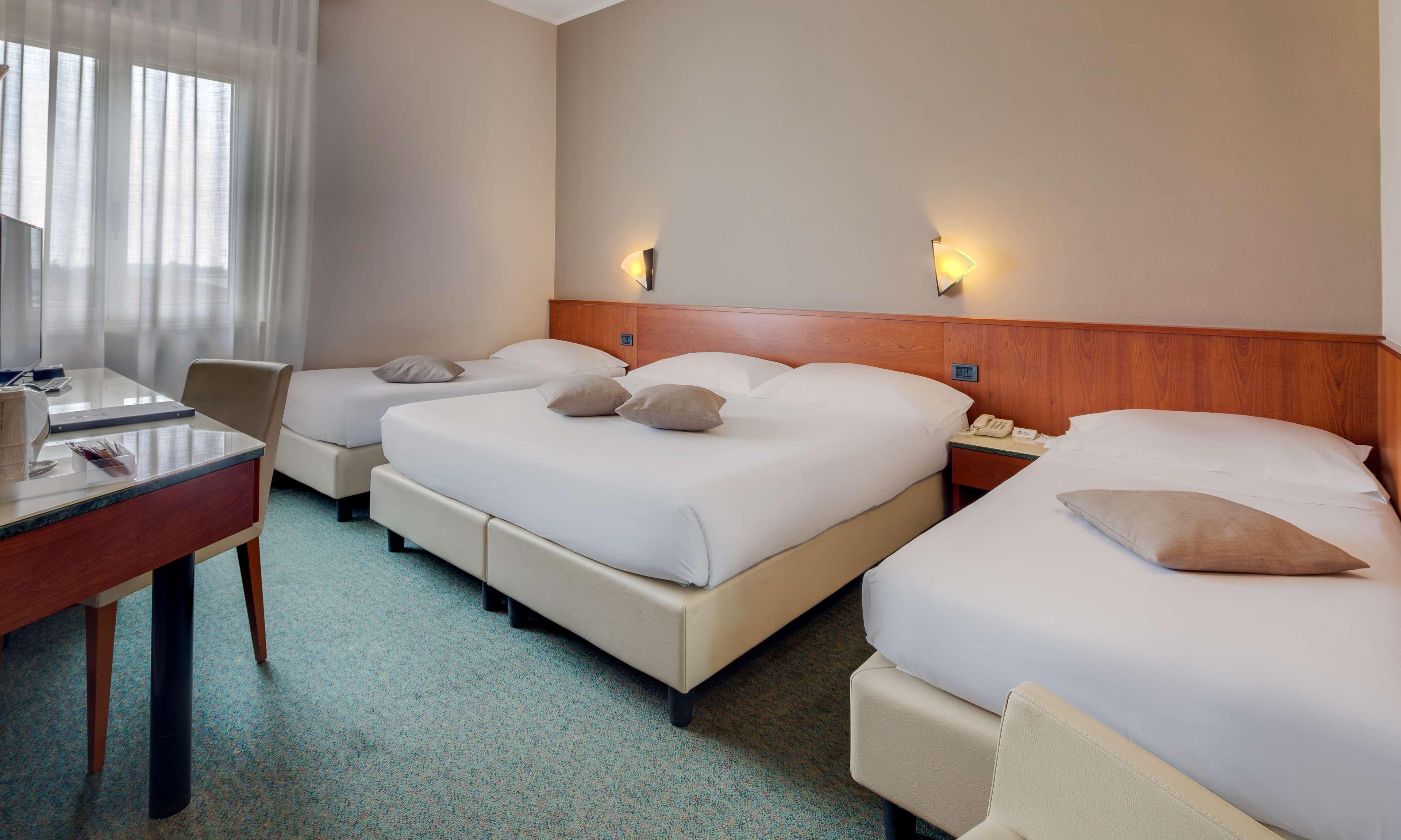Best Western Hotel Turismo San Martino Buon Albergo Exterior photo