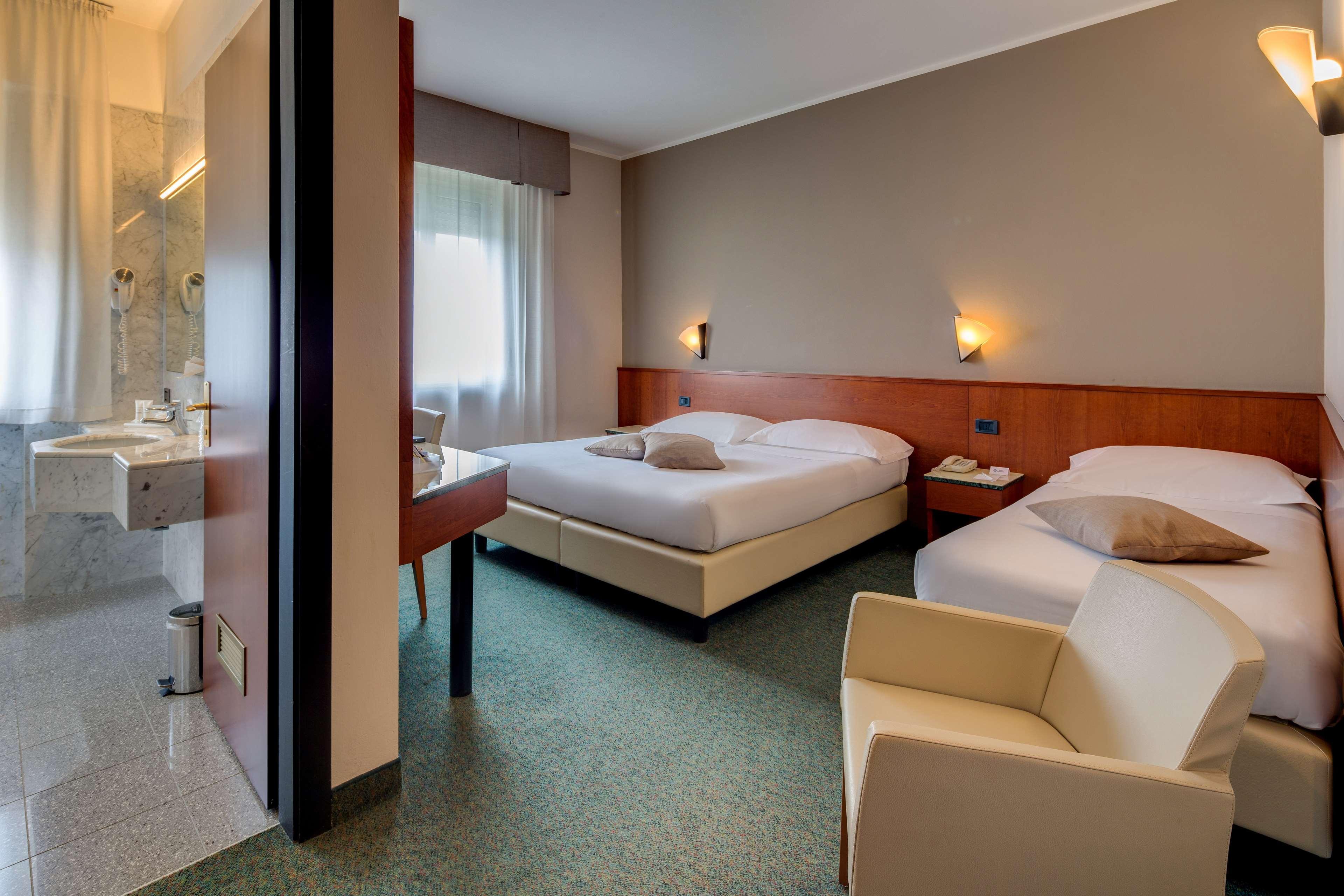 Best Western Hotel Turismo San Martino Buon Albergo Exterior photo