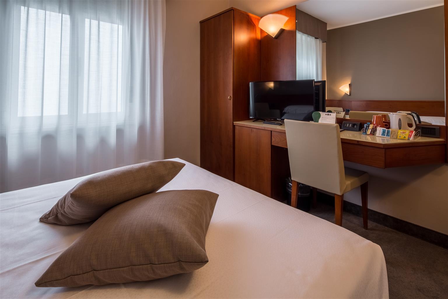 Best Western Hotel Turismo San Martino Buon Albergo Exterior photo